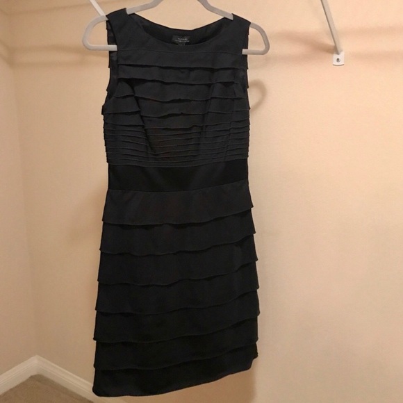 TAHARI Navy Princeton Dress - Picture 6 of 6